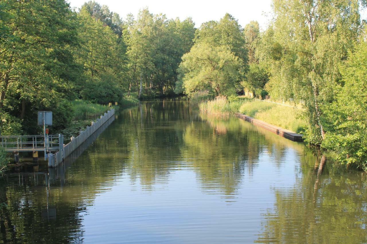 Ferienappartement Am See II Im Biospharenreservat Schorfheide Esterno foto